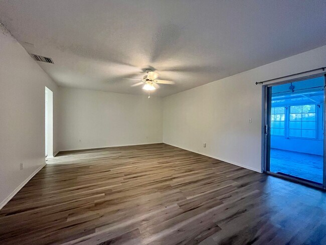 Foto del edificio - Indian Harbour Beach Townhome