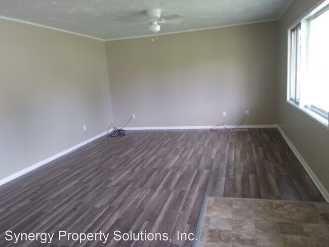 Foto del edificio - 3 br, 1 bath House - Willowood Dr S 2051 R...