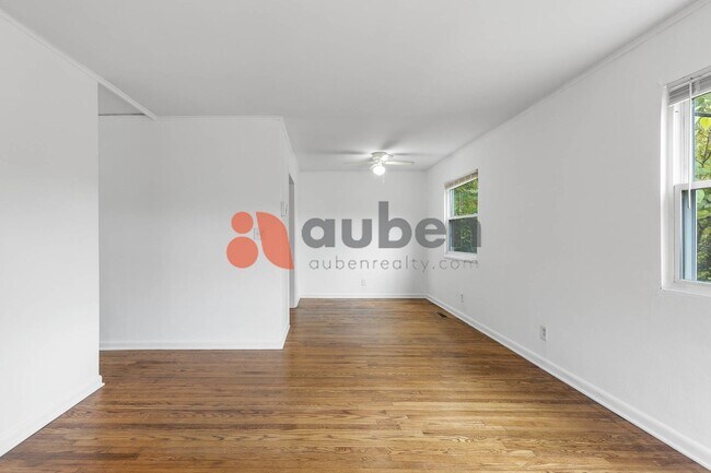 Foto del edificio - 3 Bedroom Home in St. Elmo!