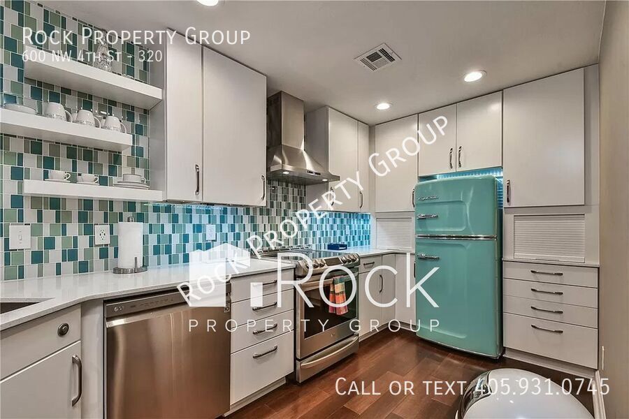 Photo - 600 NW 4th St-320