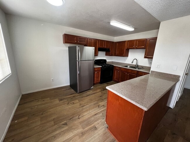 Building Photo - 73774 Cactus Dr
