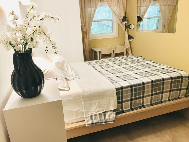 Foto del edificio - 2625 Shingle Creek Ct