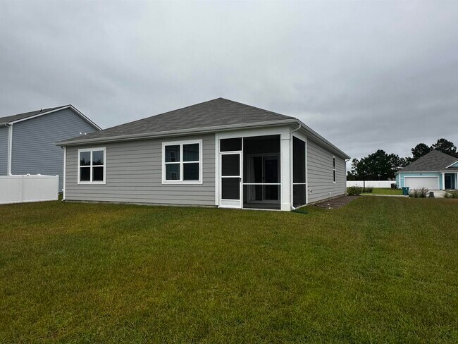 Building Photo - 5175 Yellowstone Dr