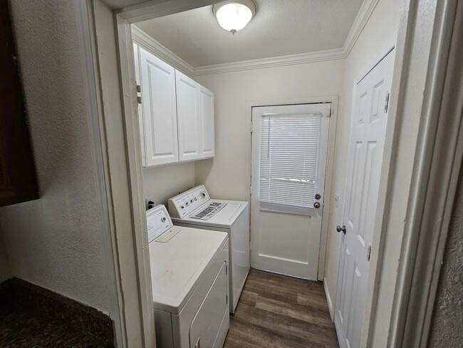 Foto del edificio - 354 E 28th St