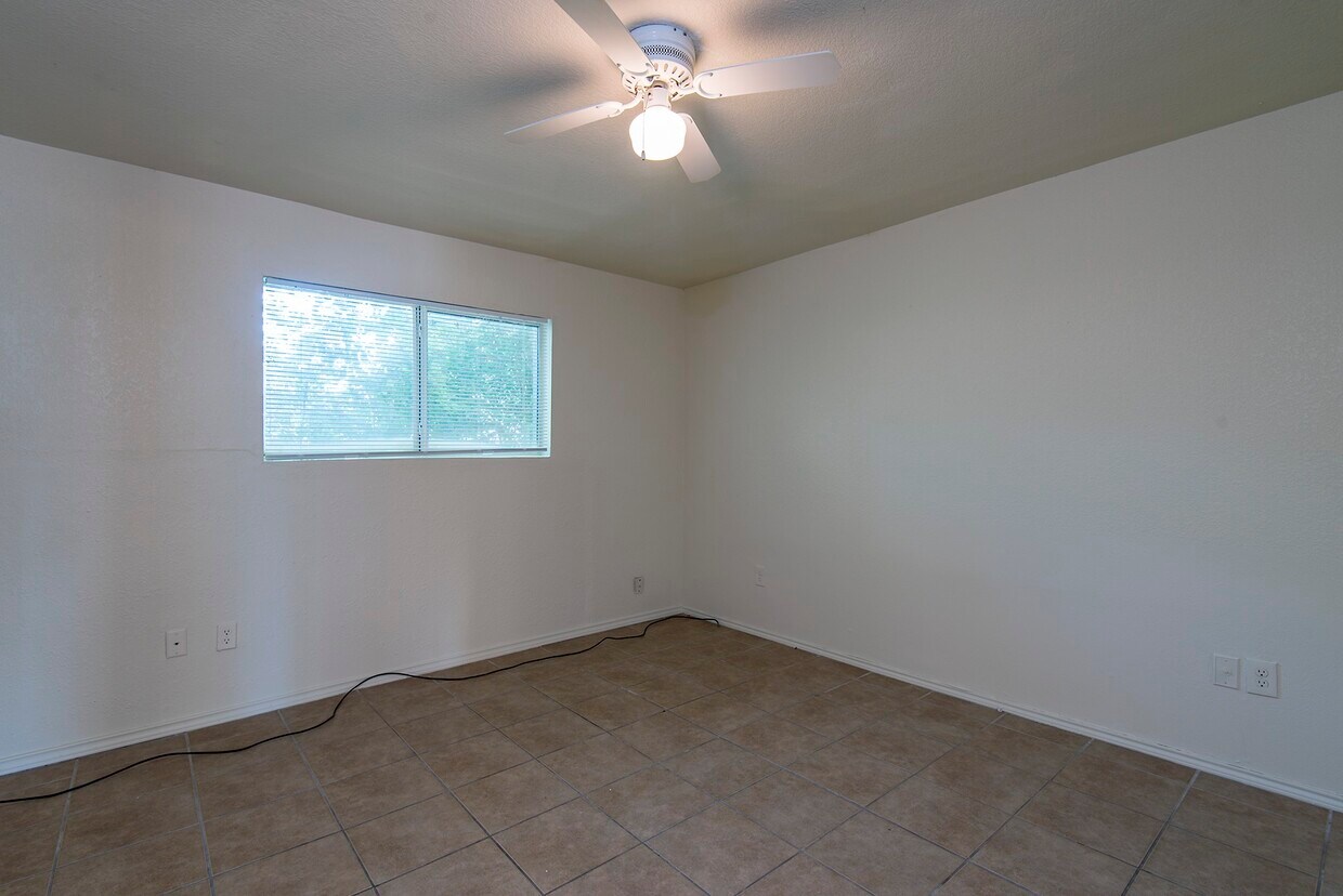 Foto del edificio - 6810 Westover St