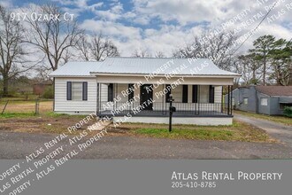 Building Photo - 917 Ozark Ct