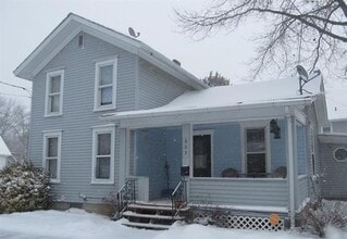 Building Photo - 603 S High St