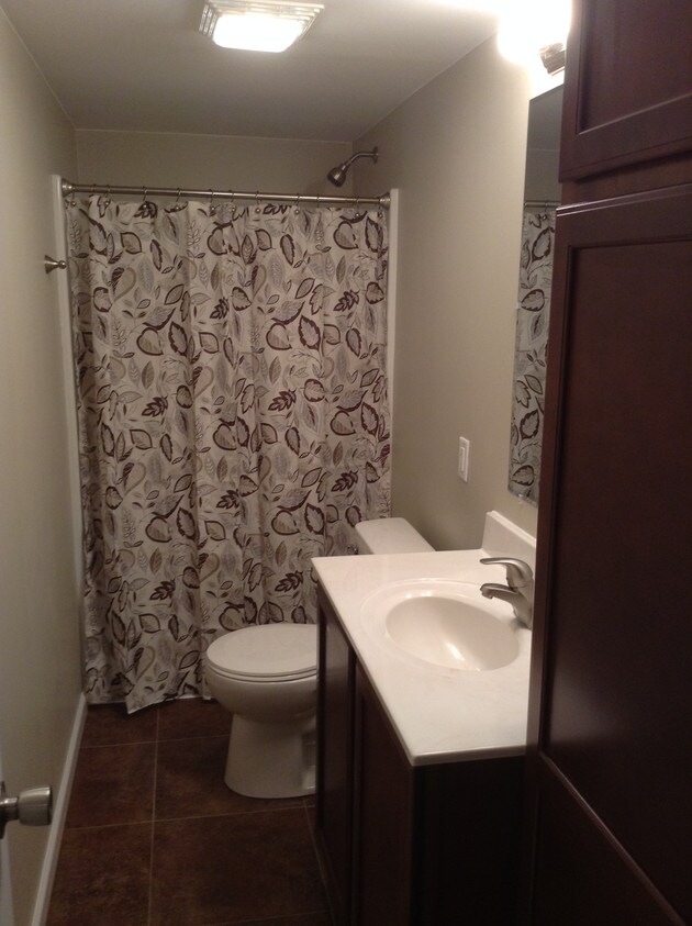Primary Photo - 205 Scott Ave