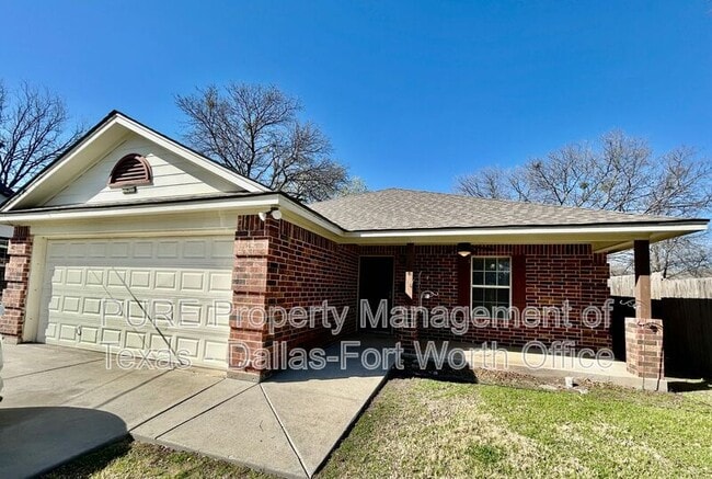 Foto del edificio - 208 W Franklin Ave