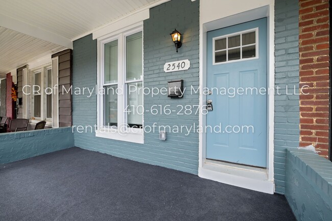 Building Photo - WAITLIST APPLICATIONS ONLY