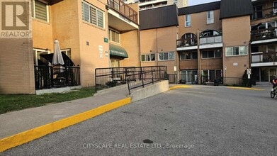 Building Photo - 100 Mornelle Ct