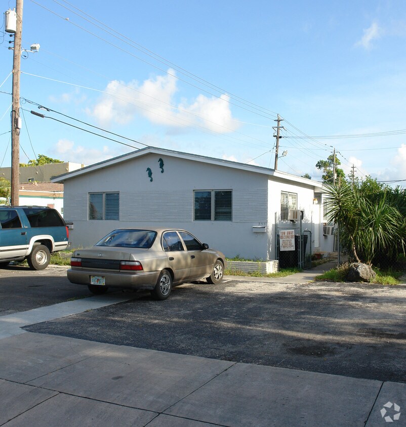 329335 SW 17th St, Fort Lauderdale, FL 33315 329335 SW 17th St Fort
