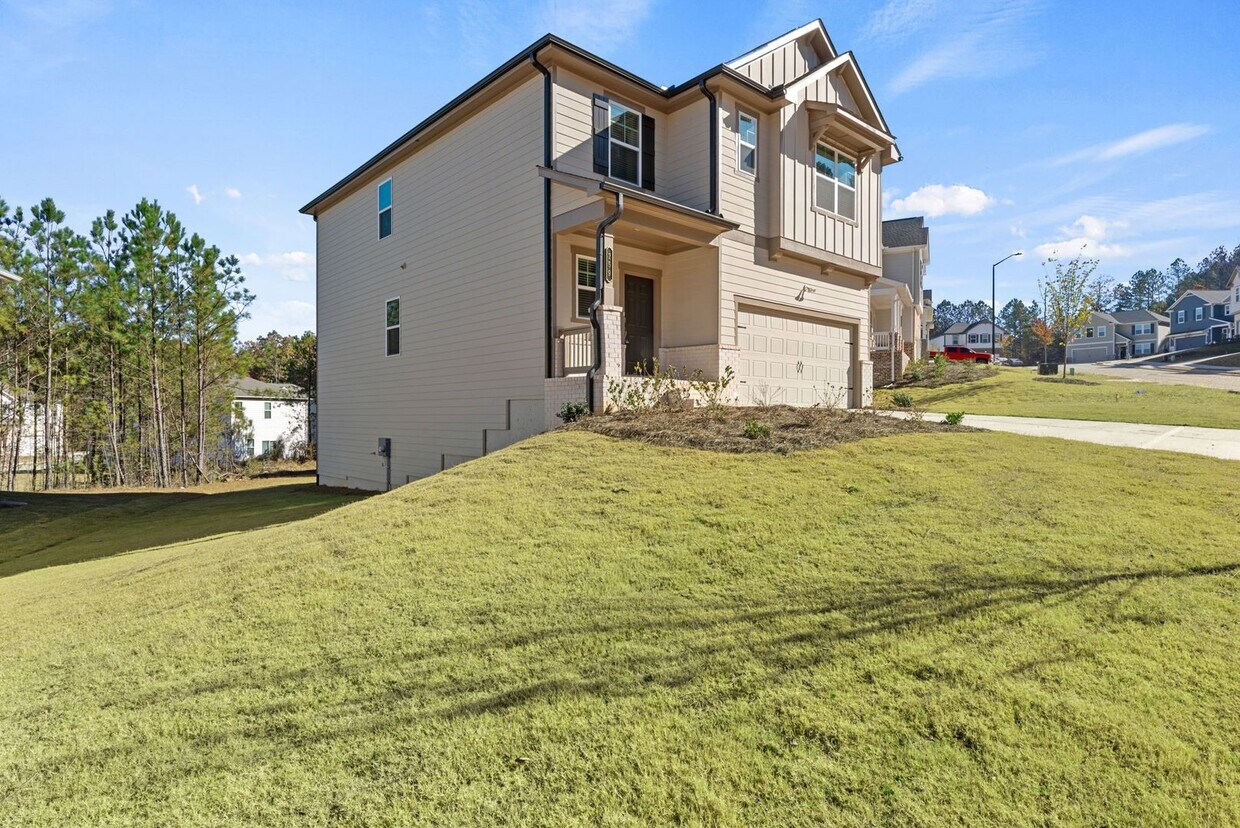 Foto principal - Victoria Heights - 5 bedroom -For Rent $2350