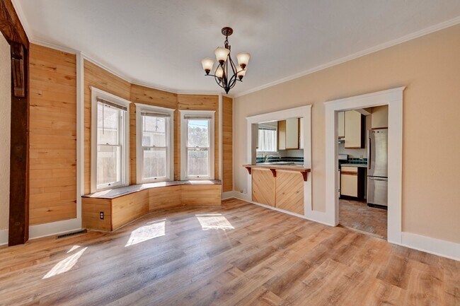 Building Photo - $1,750.00 - 2 Bedrooms, 1 Bathroom, Single...