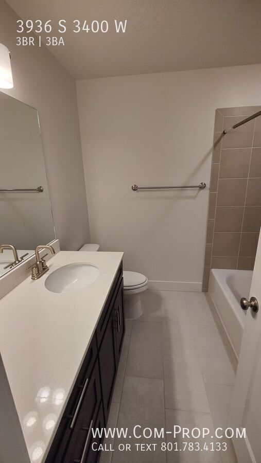 Foto del edificio - 3936 S 3400 W