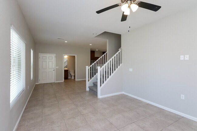 Foto del edificio - 8216 S 6th Ln
