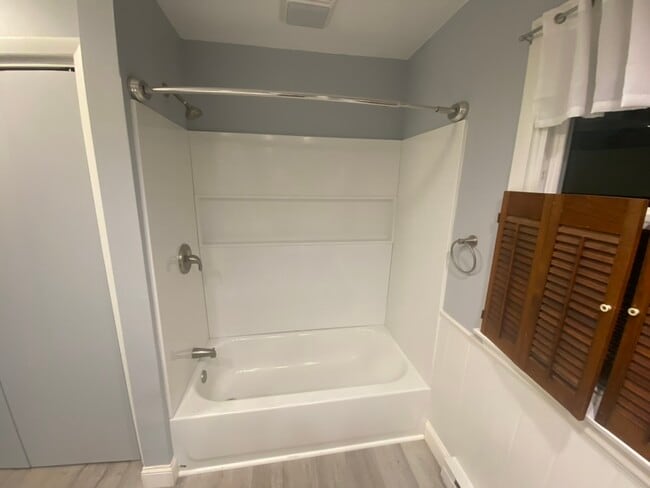 Foto del edificio - 434 Oldt Rd