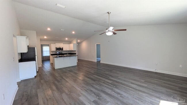 Foto del edificio - 4407 Wilmington Way