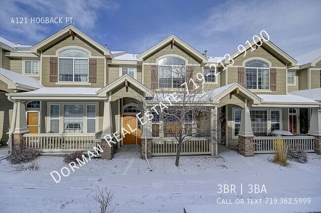 Building Photo - 3 Bedroom Townhome
