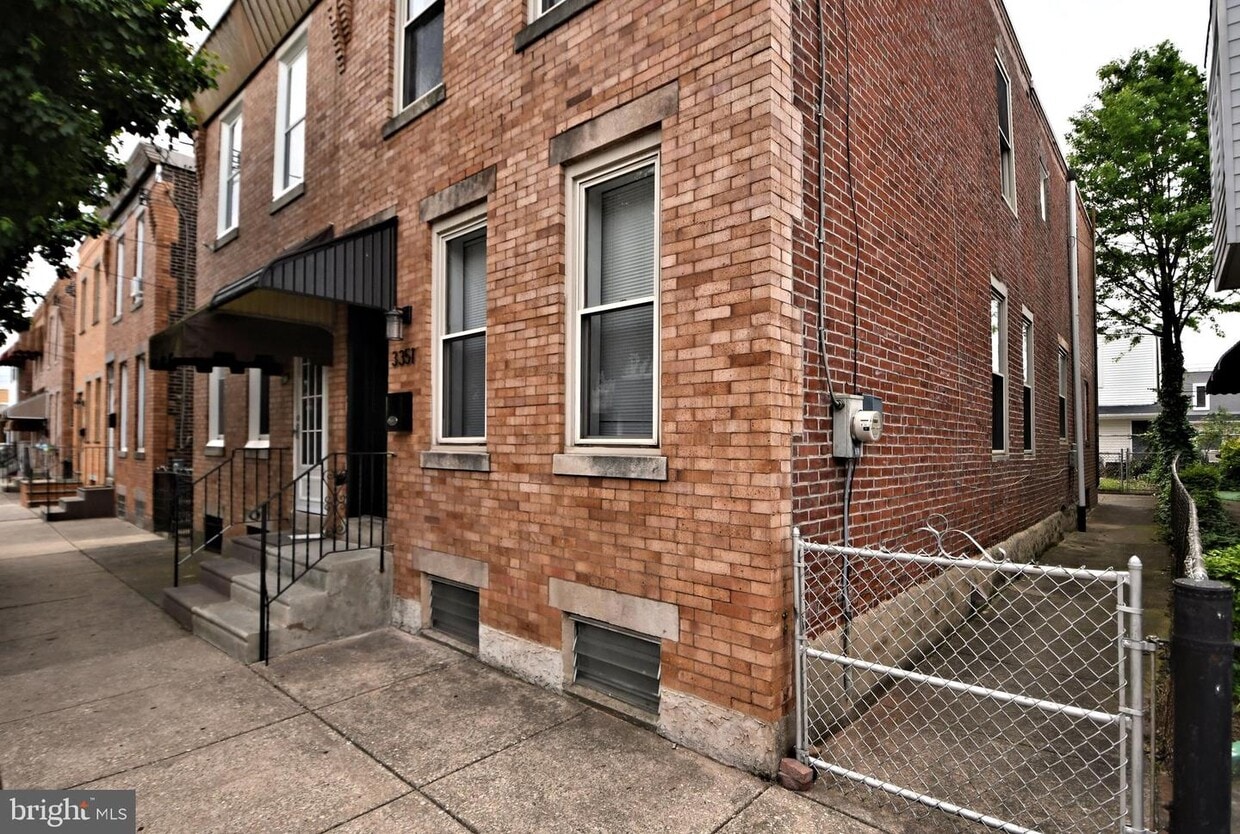 3351 Almond St, Philadelphia, PA 19134 House for Rent in Philadelphia