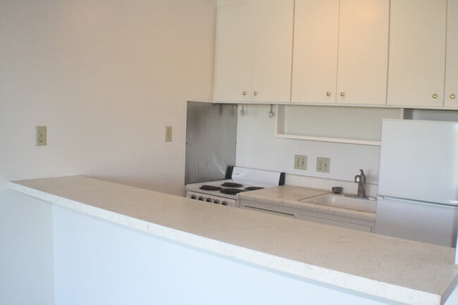Building Photo - 815 N Humboldt St
