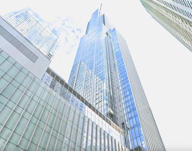 Foto del edificio - 28 W Superior St