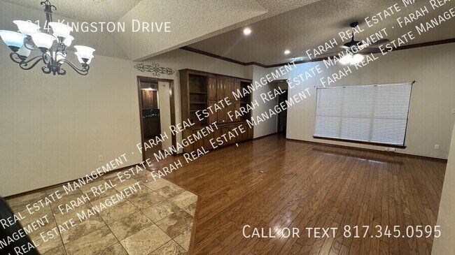 Foto del edificio - 1014 Kingston Dr