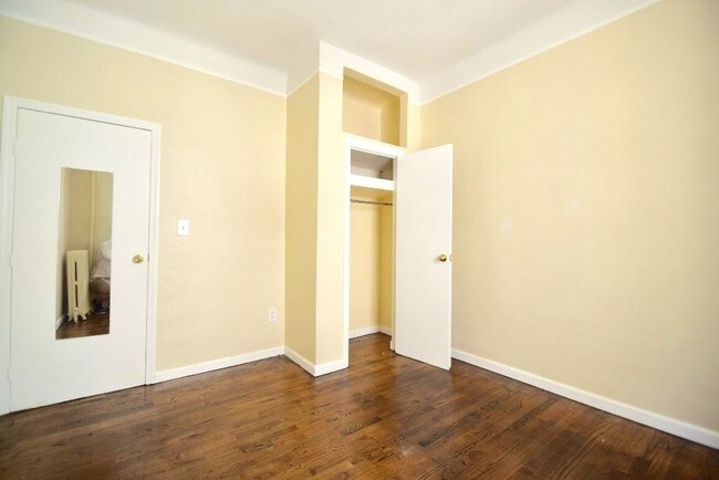 Building Photo - 623 W 136th St