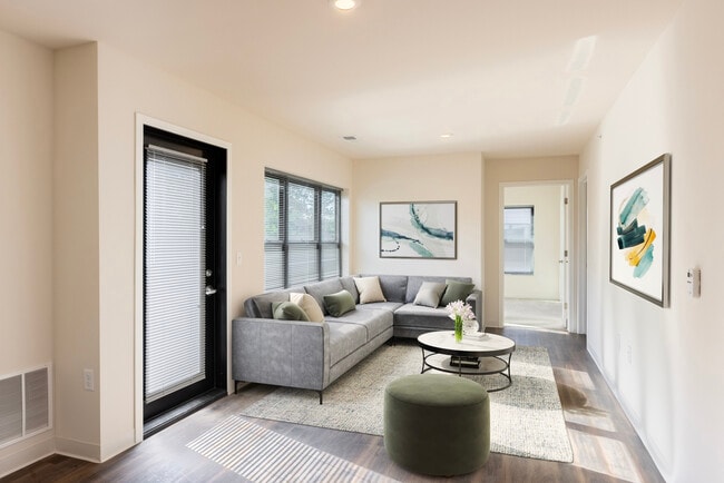 Foto del edificio - School House Yards