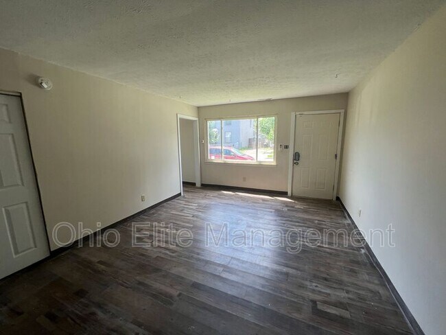 Foto del edificio - 48 N Eureka Ave