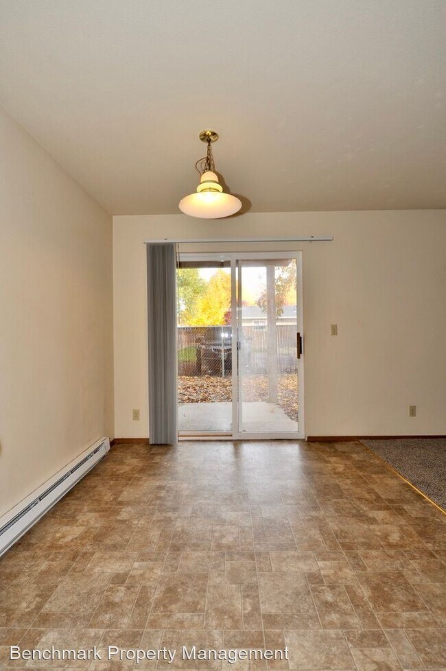 Building Photo - 2 br, 1 bath House - 615 W. Hayden Ave  B-1