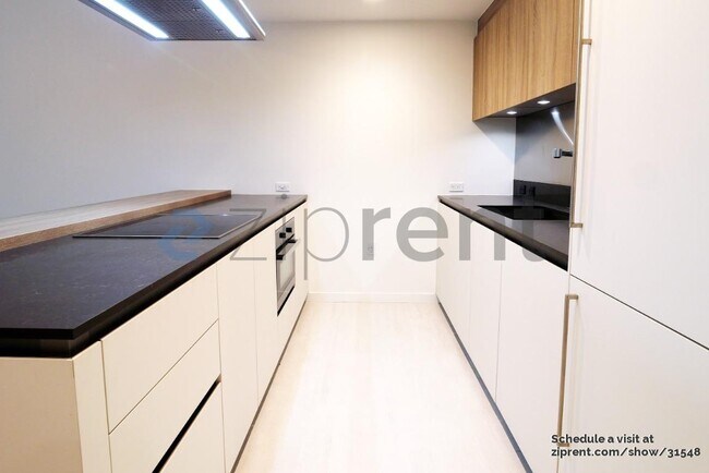 Foto del edificio - 1000 Brickell Ave