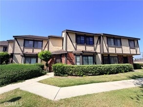 Building Photo - 14846 Brownstone Ln