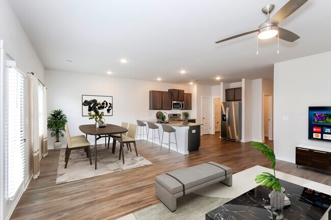 Foto del edificio - 516 The Heights Ln