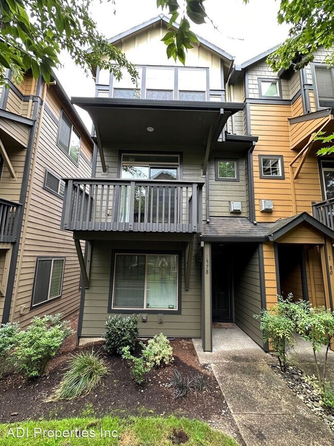 Building Photo - 2 br, 2.5 bath House - 1578 SW 175th Ave
