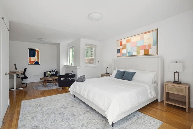 Foto del edificio - 125 E 83rd St