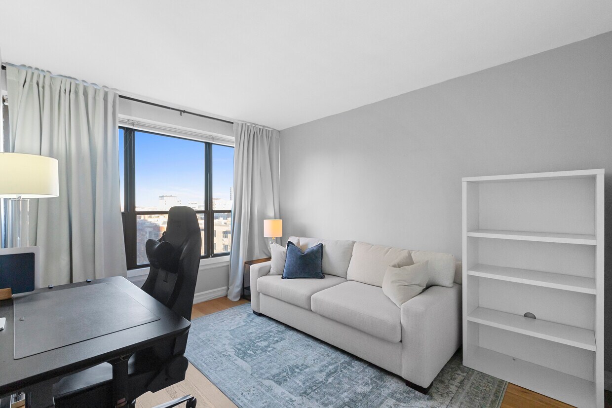 Foto del edificio - 2930 N Sheridan Rd