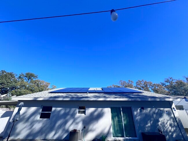 Foto del edificio - 4724 W Tambay Ave