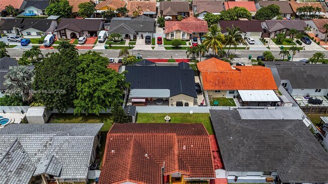 Foto del edificio - 1025 NW 128th Ct