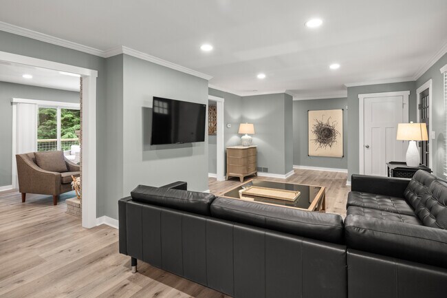 Foto del edificio - 116 Overlook Rd