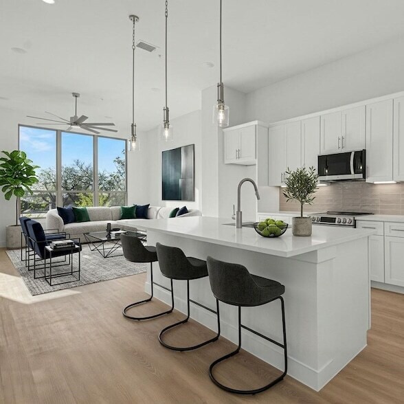 Foto del edificio - 13351 Goodland St