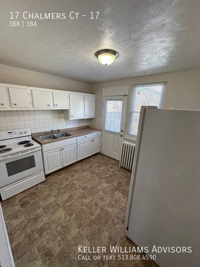 Foto del edificio - 17 Chalmers Ct