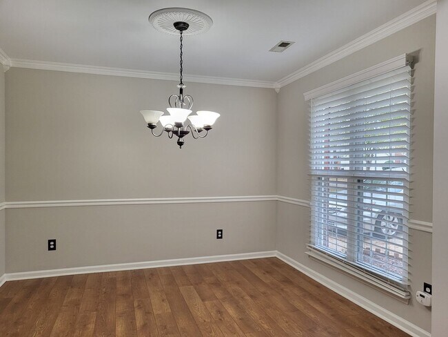 Foto del edificio - 4 bedroom in Indian Trail