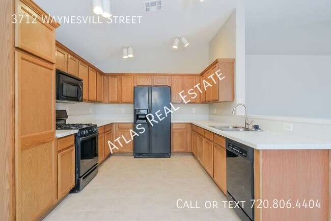Building Photo - HALF MONTH FREE RENT IF MOVE IN IS ON OR B...