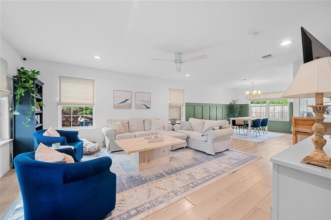 Foto del edificio - 11308 Crest Meadow Ln