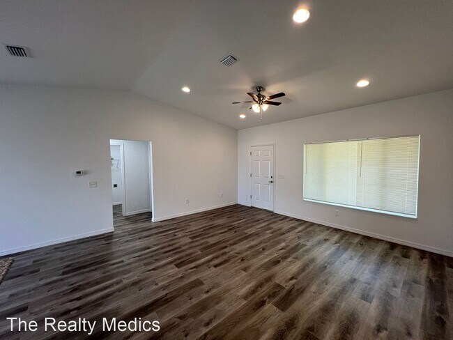 Foto del edificio - 3 br, 2 bath House - 3 Malauka Course Ter