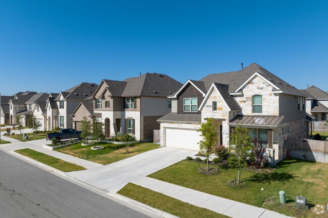 West Leander accommodates both first-time buyers and seasoned homeowners.