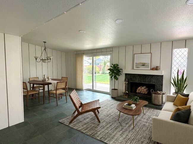 Building Photo - 17306 Bronte Pl