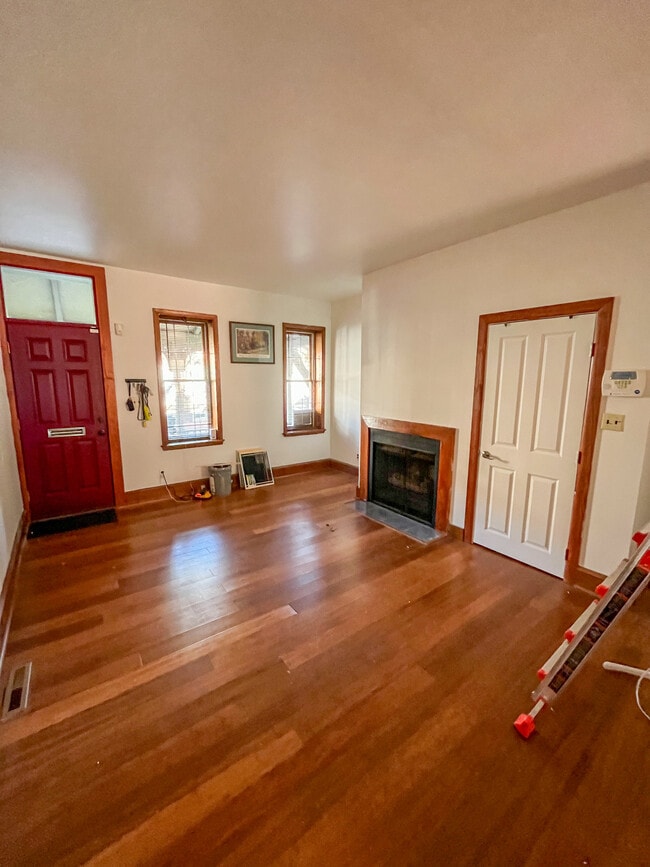 Photo - 816 W 9th St Townhome