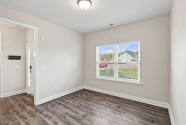 Building Photo - 110 Isleworth Ct